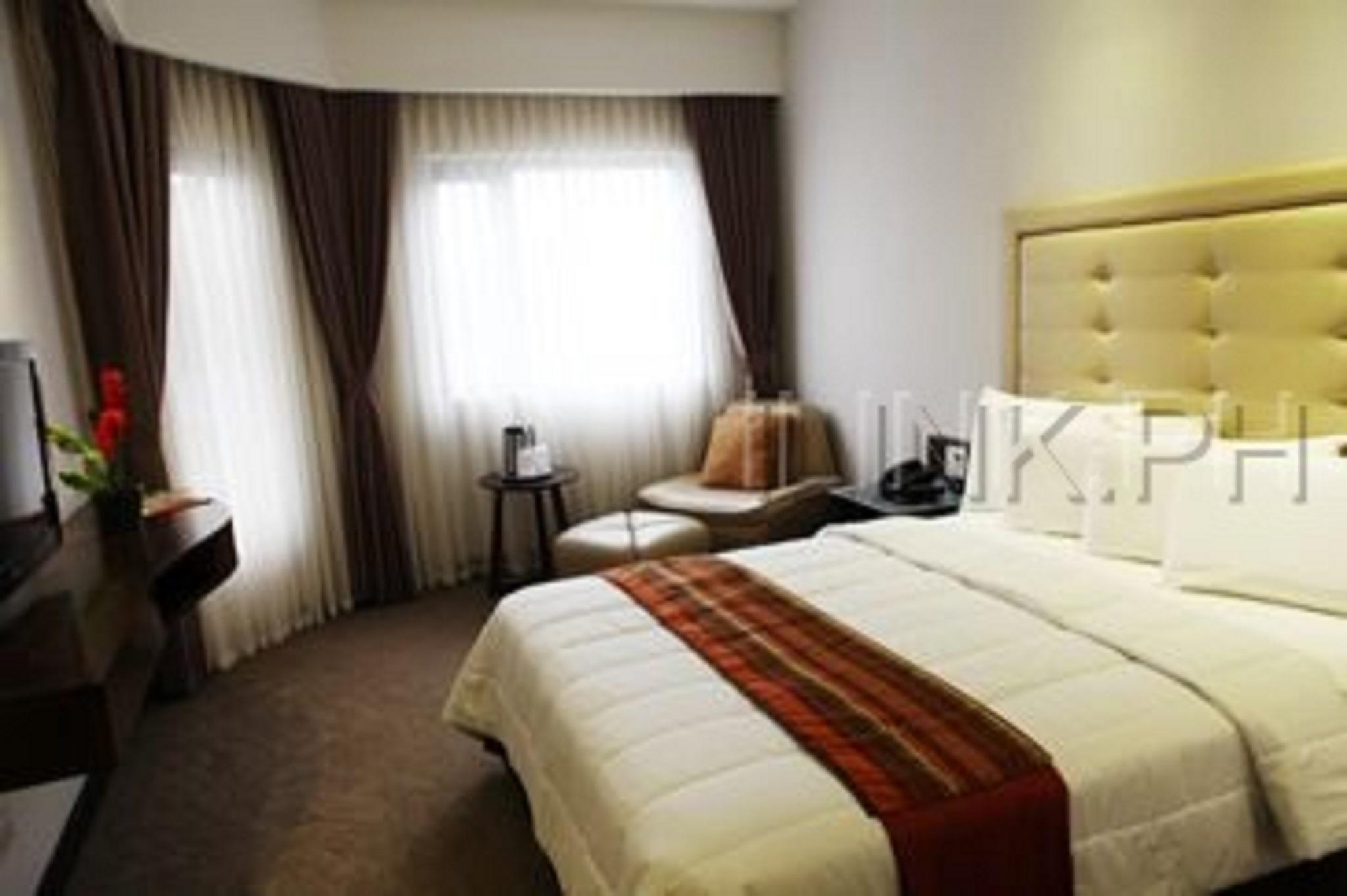Castle Peak Hotel Себу Экстерьер фото