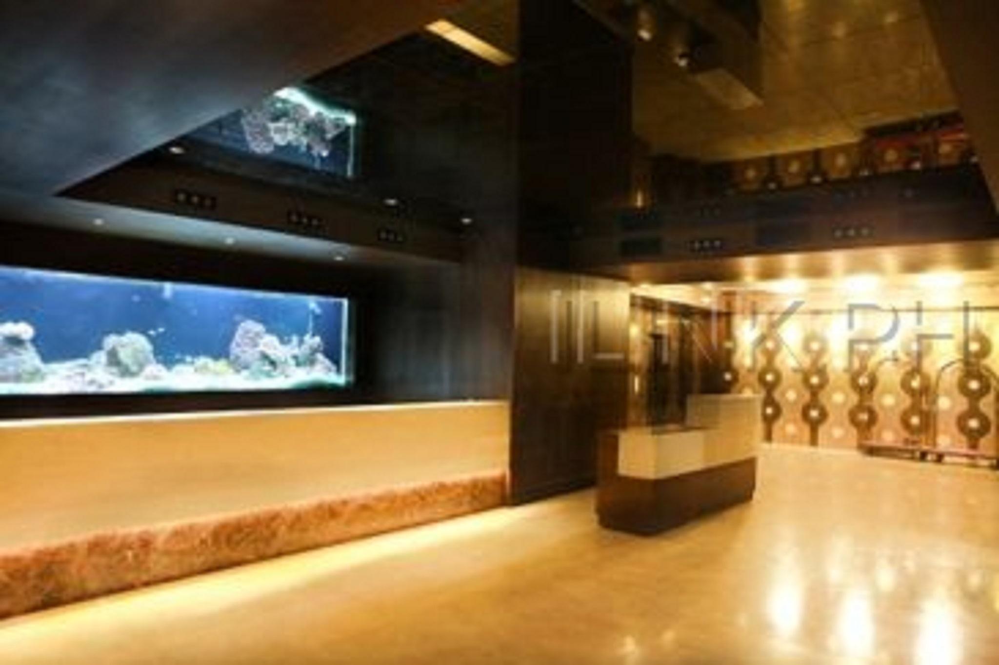 Castle Peak Hotel Себу Экстерьер фото